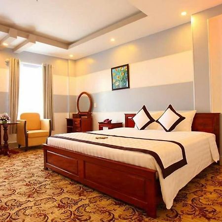 Khach San Long Ty Hotel Cà Mau Eksteriør billede
